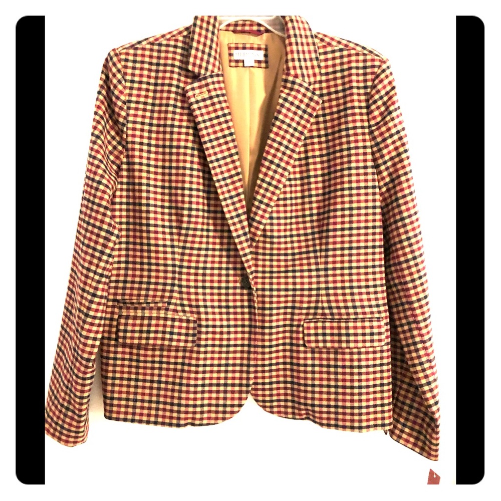 NWT stylish Blazer.